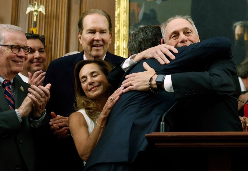 트럼프 국정의제 담은 'OBBBA' 美 의회 최종 통과, 트럼프 4일 서명식