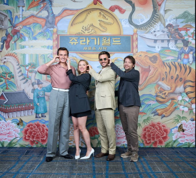 '바카라 카지노 바카라 카지노: 새로운 시작' 배우들 /유니버설 픽처스 제공