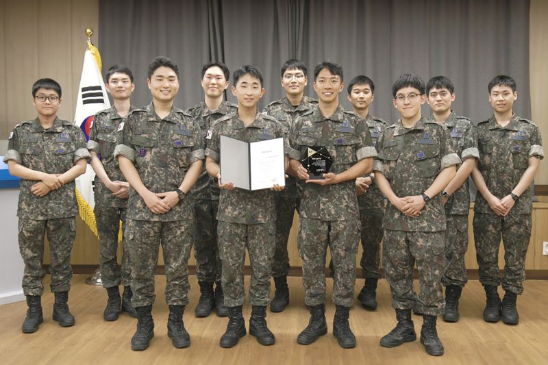 KT 희망나눔인상에 공군 제15특수임무비행단·김만하 소방관 선정