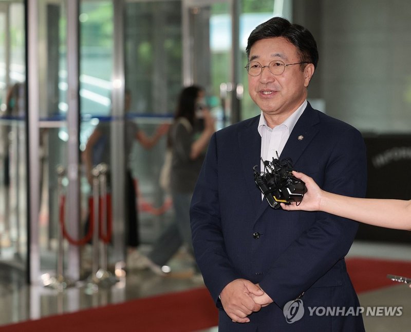 윤호중 행안부 장관 후보자 (출처=연합뉴스)