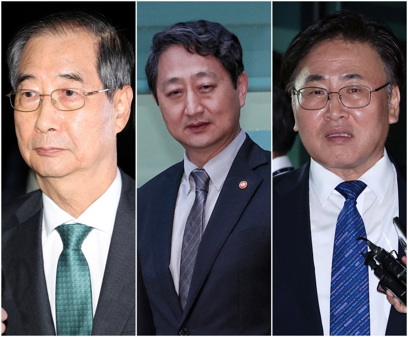 한덕수 전 국무총리(왼쪽부터), 안덕근 산업통상자원부 장관, 유상임 과학기술정보통신부 장관이 2일 서울 서초구 서울고등검찰청에 마련된 내란특검 사무실에서 유니콘카지노를 받은 후 귀가하고 있다. 2025.7.3/뉴스1 ⓒ News1 김성진 기자