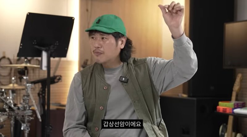 [서울=뉴시스] 바카라 카드카운팅은 지난 3일 유튜브 채널 '현진영'에 출연해 과거 체중이 급격하게 줄어든 이유를 밝혔다. (사진=유튜브 채널 '현진영' 화면 캡처) 2025.07.05 photo@newsis.com *재판매 및 DB 금지