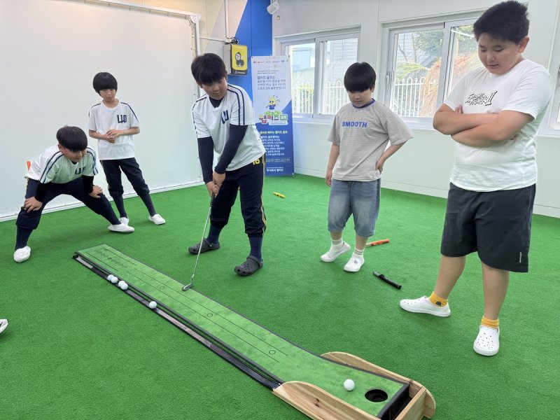 '들어가라' (출처=연합뉴스)