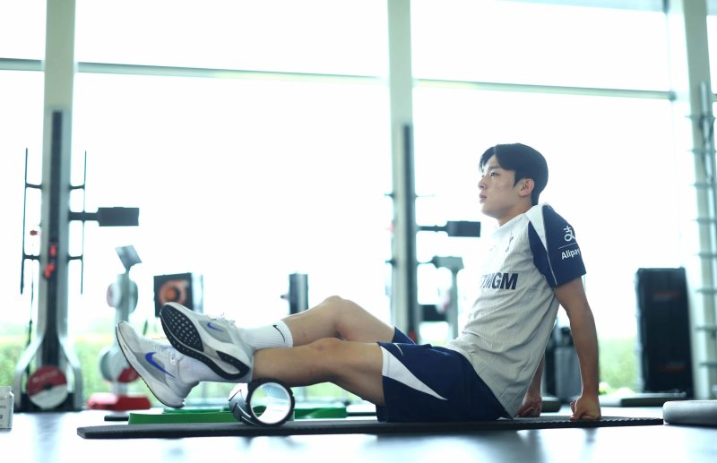[서울=뉴시스] 잉글랜드 프로축구 프리미어리그(EPL) 토트넘 홋스퍼에 복귀한 양민혁. (사진=토트넘 홋스퍼 홈페이지 캡처) *재판매 및 DB 금지