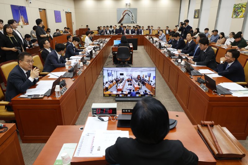 26일 오전 서울 여의도 국회에서 과학기술정보방송통신위원회 전체회의가 열리고 있다. 2025.6.26/뉴스1 ⓒ News1 이광호 기자