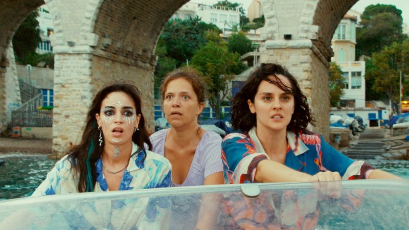 영화 '발코니의 여자들' 속 한 장면 (출처=연합뉴스)