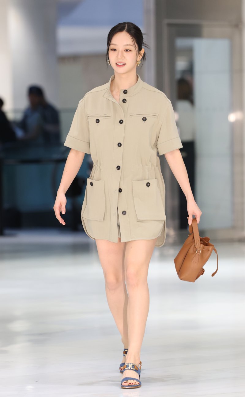 배우 바카라 룰가 7일 오후 바카라 룰 영등포구 더현대 바카라 룰에서 열린 페라가모 부티크 오픈 기념 행사에 참석하고 있다. ⓒ News1 권현진 기자
