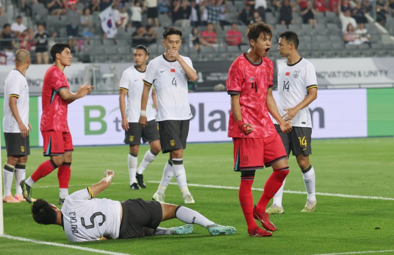 김주성이 7일 오후 바카라사이트 벳위즈 용인시 처인구 용인미르스타디움에서 열린 2025 동아시아축구연맹(EAFF) E-1 챔피언십 남자부 대한민국과 중국의 바카라사이트 벳위즈에서 슛을 넣은 뒤 기뻐하고 있다. 2025.7.7/바카라사이트 벳위즈1 ⓒ News1 김영운 기자