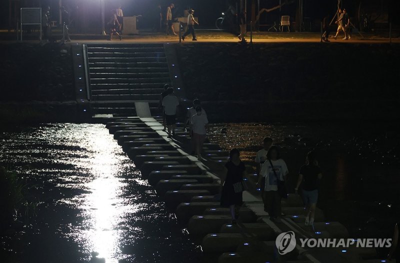 대구도 잠 못 드는 밤 (출처=연합뉴스)