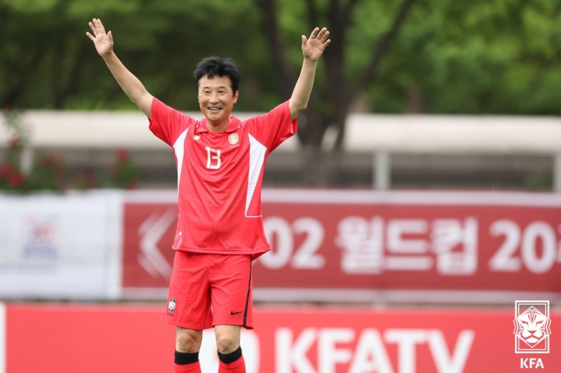 [서울=뉴시스]이을용 용인시축구센터 총감독. (사진=대한축구협회 제공)
