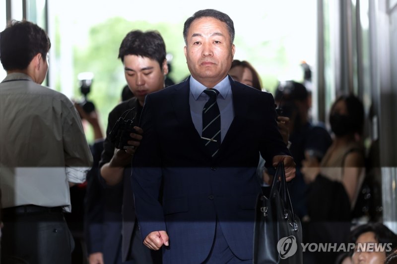 김계환 전 해병대사령관, 순직해병특검 출석 (출처=연합뉴스)