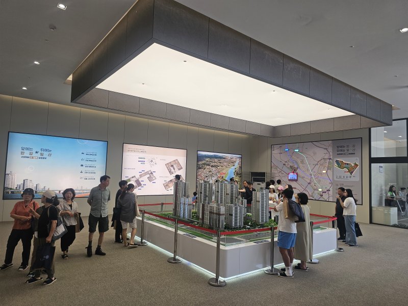 [고양=뉴시스] 고양장항 S-1블록 공공분양주택 전시관(사진=LH경기북부지역본부 제공).photo@newsis.com