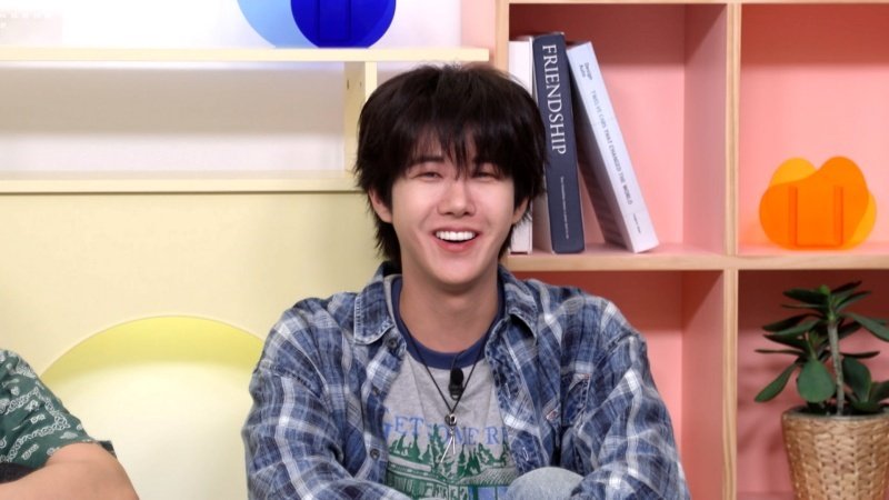 광희, 해외여행 사진뿐인 SNS 옷 3벌씩 갈아입고 사진