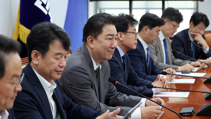 [영상] 김병기 “尹 4개월 탈옥 생활 끝…감옥으로 돌아갈 시간”