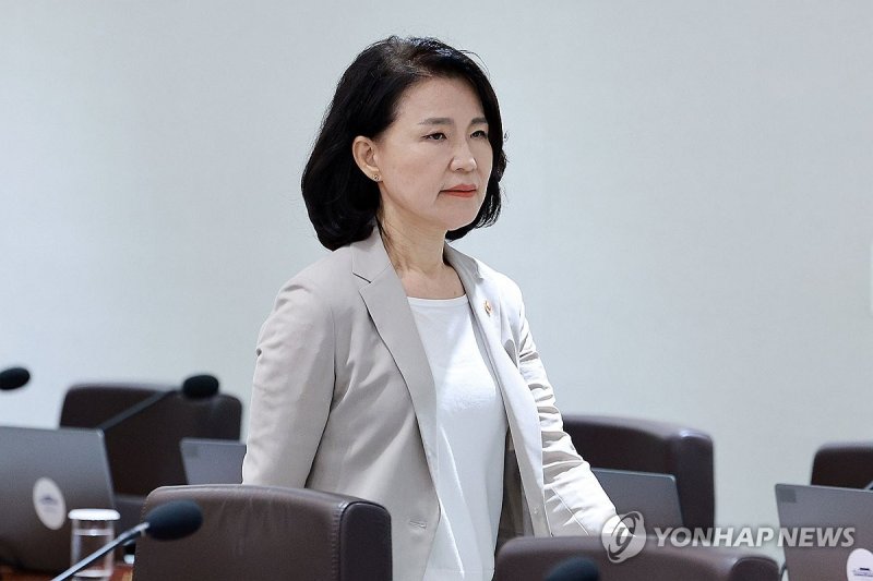 국무회의 참석한 이진숙 방통위원장 (출처=연합뉴스)