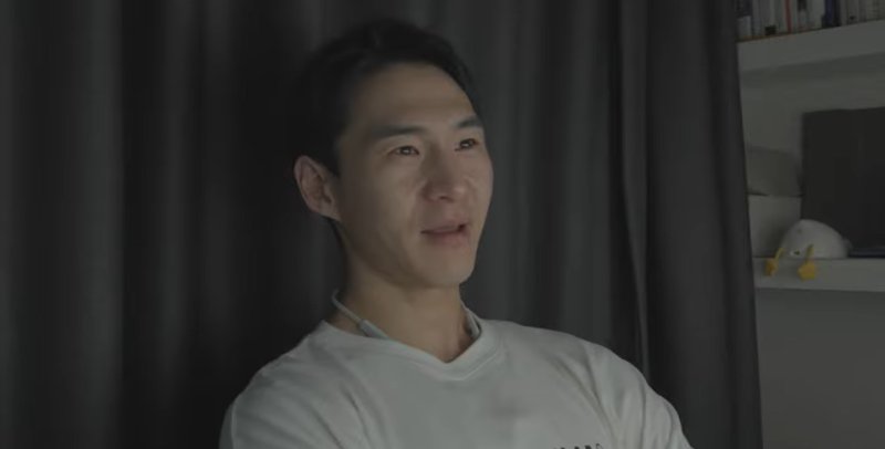 '윤형빈에 패배' 밴쯔, 205만 채널 삭제했다…너무 허무해