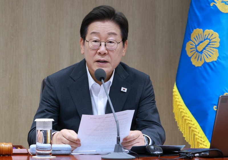 [서울=뉴시스] 고범준 기자 = 이재명 보스토토이 8일 서울 용산 보스토토실 청사에서 열린 국무회의에서 발언하고 있다. 2025.07.08. bjko@newsis.com