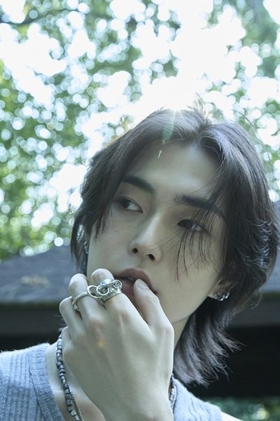 '라이즈' 출신 승한, 31일 솔로 데뷔…웨이스트 노 타임