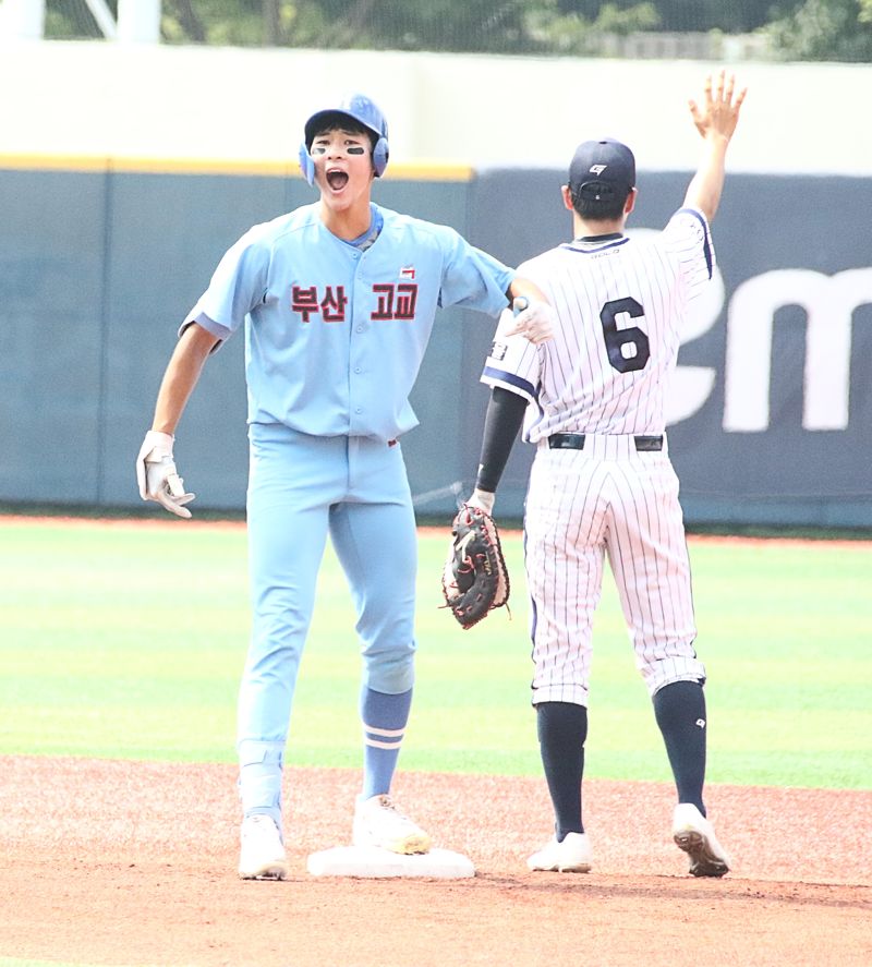 쟁탈전 점화, 벌써부터 MLB서 눈