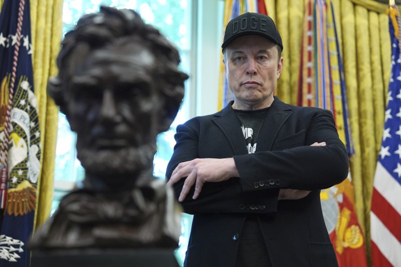 트럼프와 완전히 끝났지만...머스크의 xAI 美 연방 정부와 신규 계약 체결