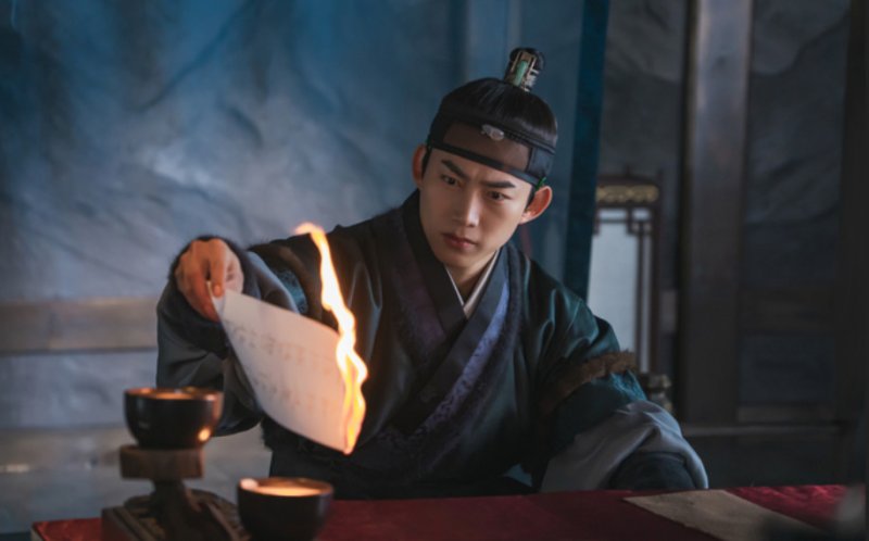 '남주의 첫날밤' 옥택연, 다시 폭군됐다…서현 납치에 폭주 시작