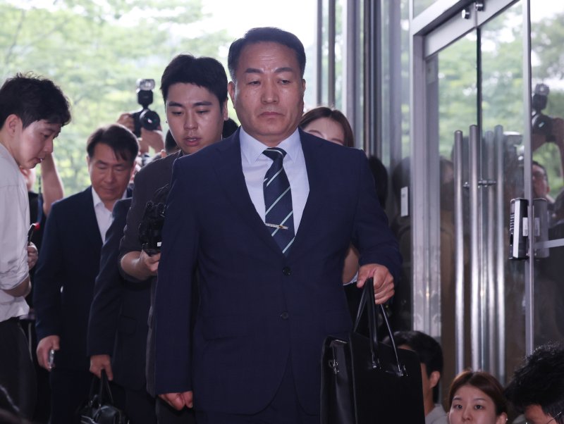 김계환 전 실시간-바카라사이트사령관이 7일 서울 서초구 순직해병 특검 사무실에 조사를 받기위해 출석하고 있다. 2025.7.7/뉴스1 ⓒ News1 박지혜 기자