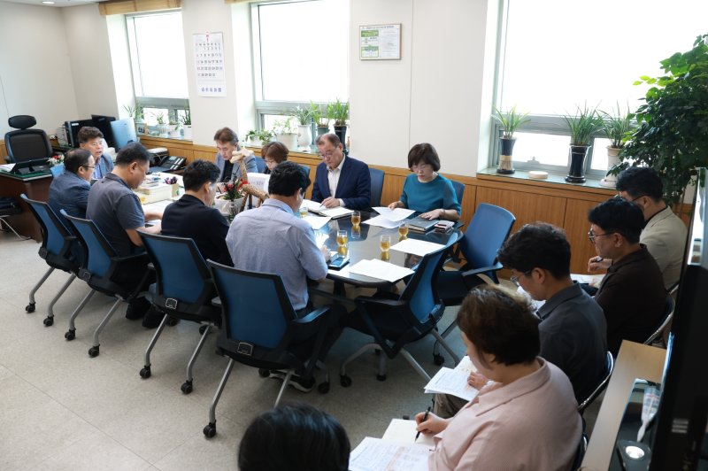 [서울=뉴시스] 은평구, 민생회복 바카라 카지노 바카라 카지노 대비 긴급회의. 2025.07.10. (사진=은평구 제공) *재판매 및 DB 금지