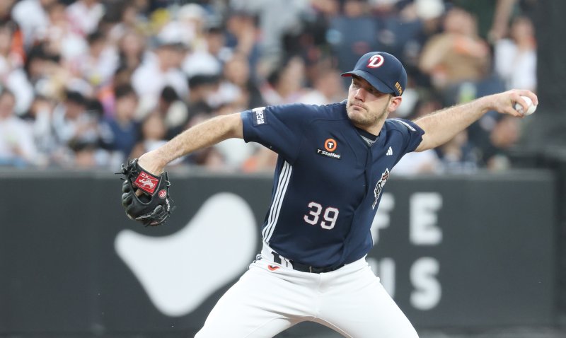 두산 베어스 외국인 투수 잭 로그. 2025.6.12/뉴스1 ⓒ News1 김기남 기자