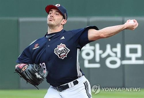 두산의 선발 투수 잭 로그 (출처=연합뉴스)