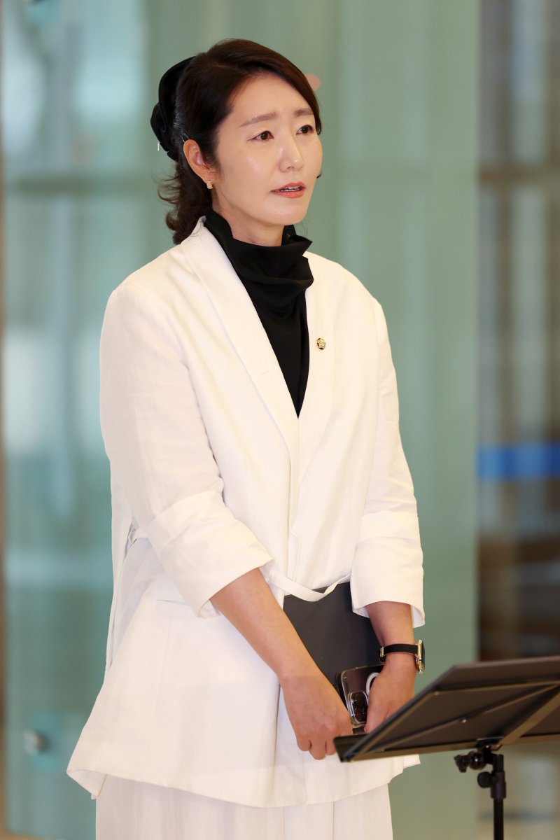 與, 野 장관 후보자 사퇴 공세에 "청문회서 입장 들어봐야…치명적 문제 아냐"