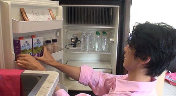 윤시윤, 캠핑카+음식 재료 손질도 '오와 열' 칼각…서장훈 '입틀막'