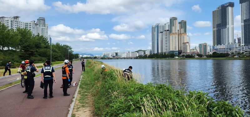 울산 태화강에 변사체.. 60대 남성으로 추정