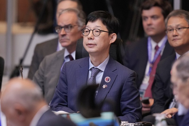 [쿠알라룸푸르=AP/뉴시스] 박윤주 조이카지노부 1차관이 11일(현지 시간) 말레이시아 쿠알라룸푸르 컨벤션센터에서 열린 동남아국가연합(ASEAN, 아세안) 조이카지노장관회의에 참석하고 있다. 2025.07.11.