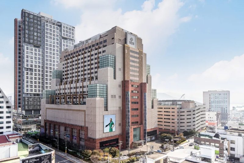 [창원=뉴시스] 강경국 기자 = 롯데백화점 소셜카지노 전경. (사진=창원시청 제공). 2025.05.21. photo@newsis.com *재판매 및 DB 금지