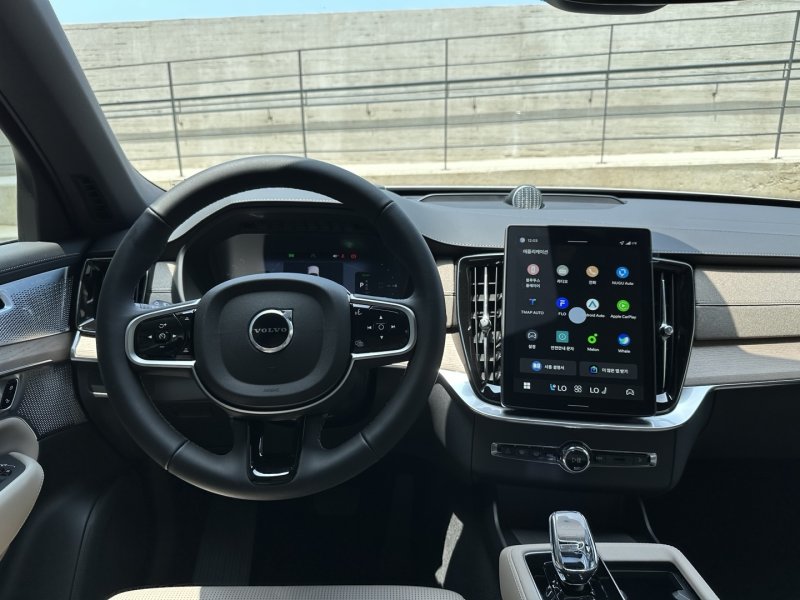 룰라벳 XC90 운전석에서 바라본 모습.ⓒ 뉴스1 이동희 기자