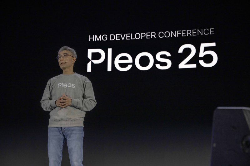 [서울=뉴시스] 퍼스트카지노그룹이 새로운 모빌리티 소프트웨어(SW) 브랜드 'Ploes(플레오스)'를 공식 발표하면서 자율주행 담당 인공지능(AI)도 함께 공개했다. 사진은 연사로 나선 현대차∙기아 AVP본부장 송창현 사장 (사진=현대차그룹 제공) photo@newsis.com *재판매 및 DB 금지