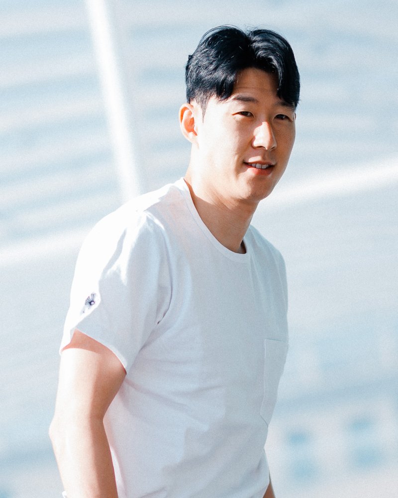 [서울=뉴시스] 휴가를 마치고 잉글랜드 프로축구 프리미어리그(EPL) 토트넘에 합류한 다인카지노. (사진=토트넘 SNS 캡처) *재판매 및 DB 금지