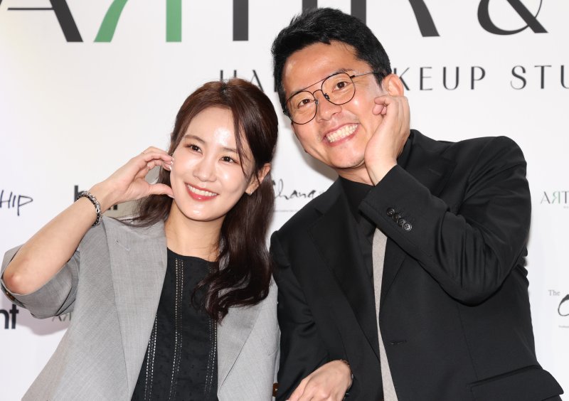 김준호♥김지민 '진짜' 결혼합니다…공개열애 3년만에 13일 화촉