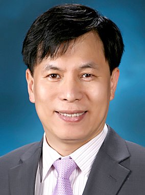 이재명 대통령, 박인규 과학기술혁신본부장 임명 (서울=연합뉴스) 대통령실은 이재명 대통령이 13일 신임 과학기술정보통신부 과학기술혁신본부장에 박인규 서울시립대 바카라사이트 벳페어과 석좌교수를 임명했다고 강유정 대통령실 대변인의 브리핑을 통해 밝혔다. 2025.7.13 [대통령실 제공. 재판매 및 DB 금지] photo@yna.co.kr (끝)