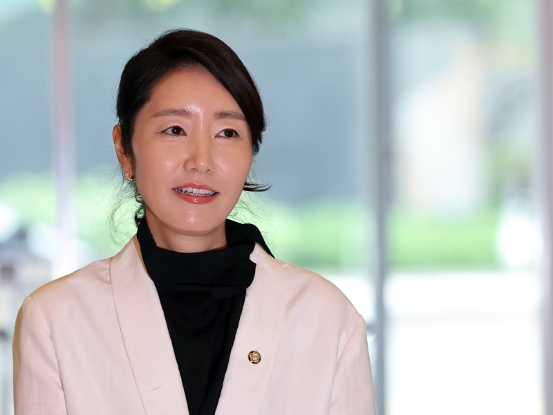 강선우 여성가족부 장관 후보자가 지난달 26일 오후 서울 종로구 이마빌딩에 마련된 바카라사이트 기가 사무실로 출근하고 있다. 2025.6.26/뉴스1 ⓒ News1 황기선 기자