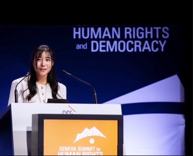 지난 2023년 5월 스위스 제네바먹튀없는 바카라사이트 국제인권단체들이 매년 개최하는 '인권과 민주주의를 위한 제네바 정상회의' 행사에 참석해 발언 중인 한송미 씨의 모습 (본인 제공)
