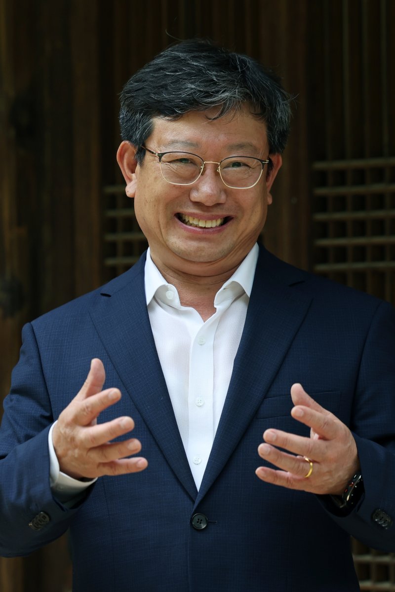 [서울=뉴시스] 박진희 기자 = 이귀영 국가바카라사이트 카지노사이트진흥원 원장이 지난 7일 서울 중구 한국의집에서 취임 인터뷰를 하고 있다. 2025.07.14. pak7130@newsis.com