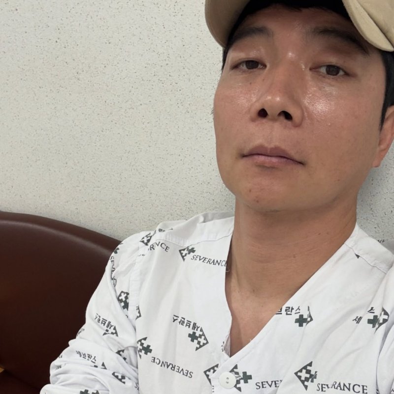 김재욱 암수술 2번 했다 기사에 어그로 적당히 