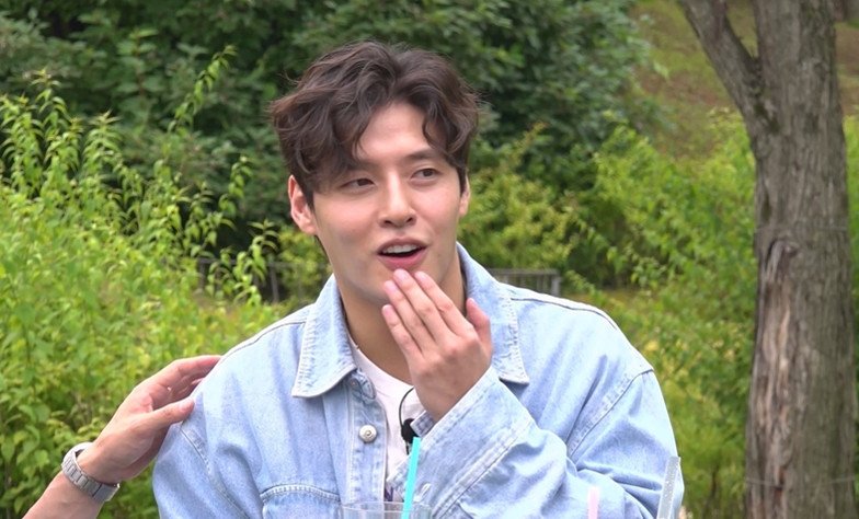 강하늘, 특이식성 고백 귤은 껍질째…감 씨앗 속까지 파먹어