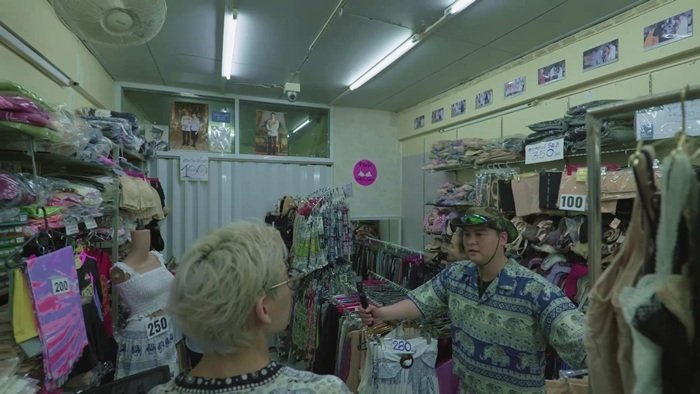 이장우, 태국 시장서 먹고 또 먹고…5XL 사이즈 옷 발견 '감격'