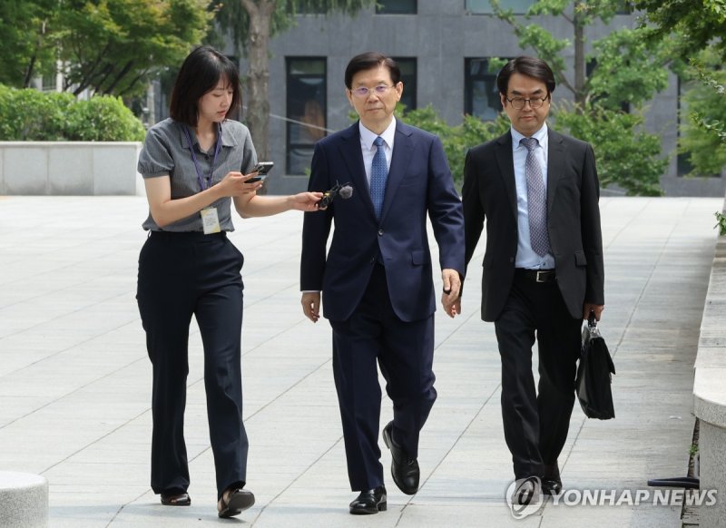 내란특검 출석하는 박종준 전 대통령경호처장 (출처=연합뉴스)