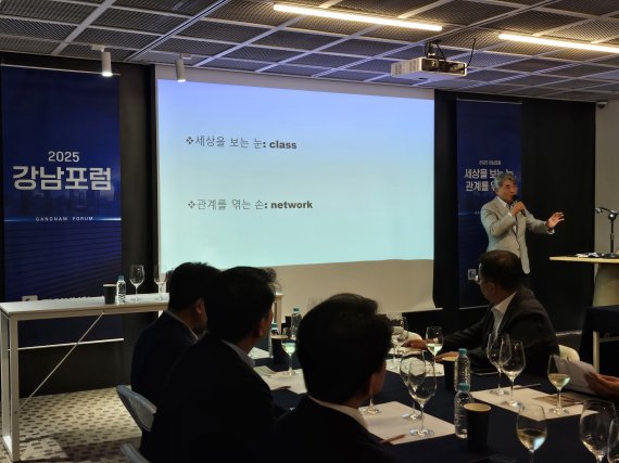 "술은 문화...술 문화-주류산업 제도 새로 짜야"