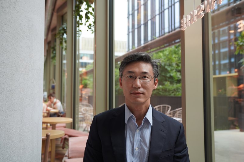 "세계의 돈 몰리는 폴란드에 기회 플랜트 등 인프라 수주 지원할 것" [유럽 누비는 한국 은행들]