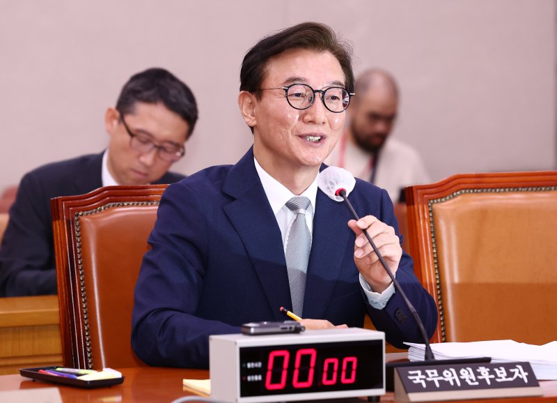 전재수 해양수산부 장관 후보자가 14일 오전 서울 여의도 국회 농림축산식품해양수산위원회에서 열린 해양수산부 장관 후보자 인사청문회에서 의원 질의에 답변하고 있다. 2025.7.14/뉴스1 ⓒ News1 김민지 기자