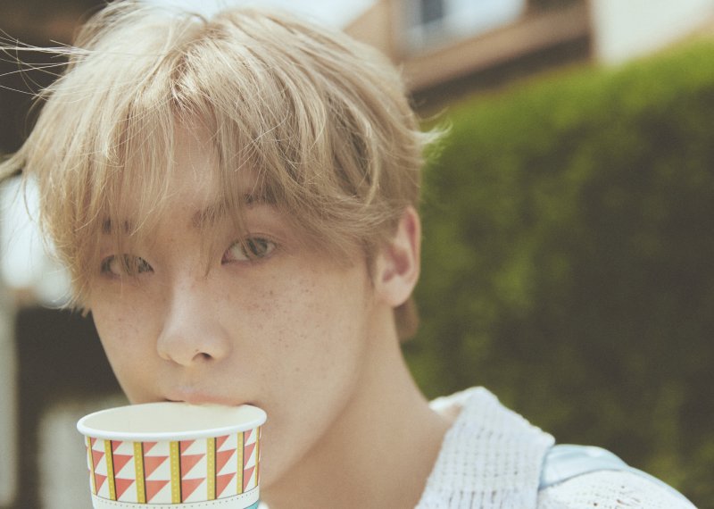 윤산하 "아스트로·유닛·솔로로 '카멜레온' 매력…확신 생겼다"